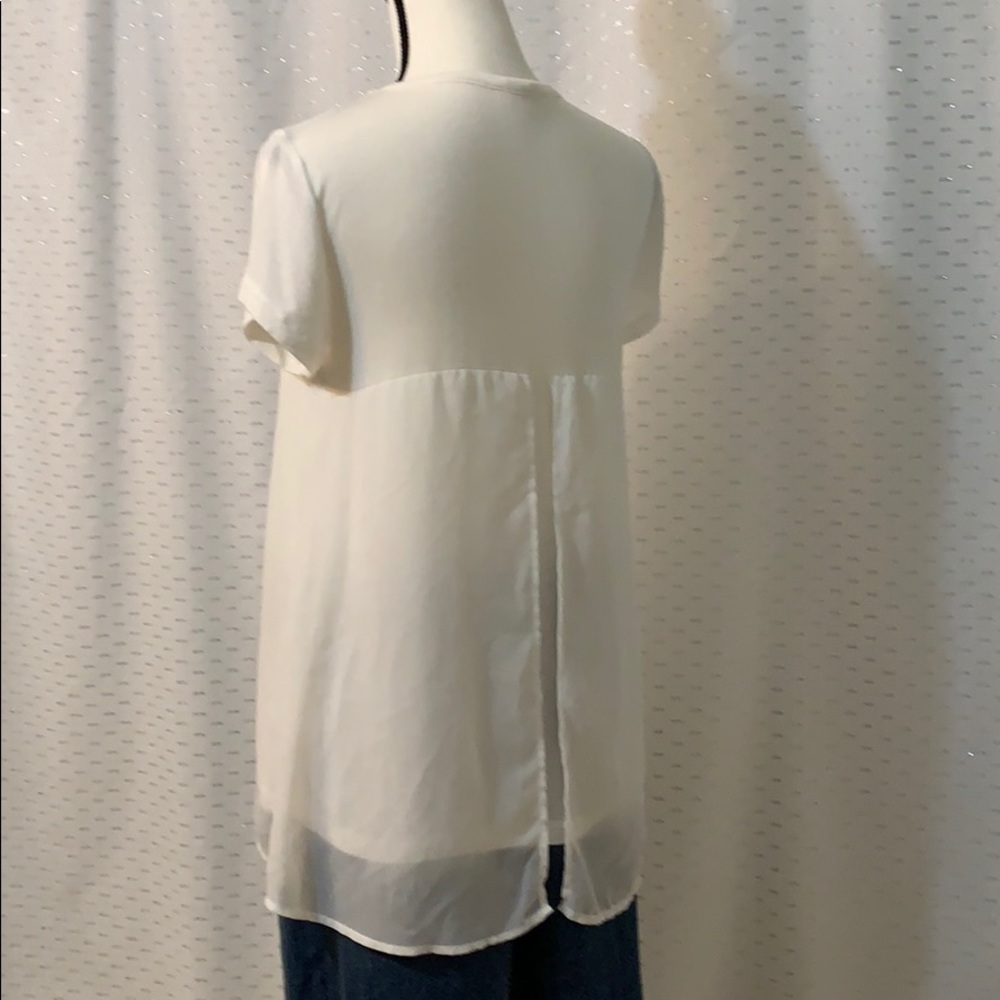ava james- Ivory Tunic Blouse EUC - Picture 2 of 5